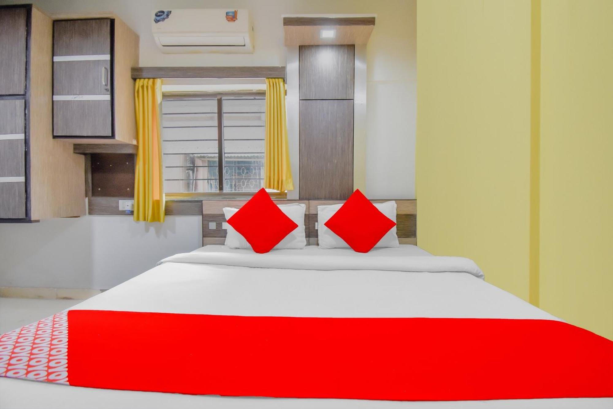 Super Hotel O Adri Hotels 2 Near Dum Dum Metro Station Экстерьер фото